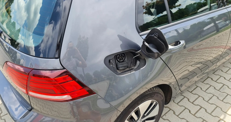 Volkswagen Golf cena 73899 przebieg: 123500, rok produkcji 2018 z Pilica małe 379